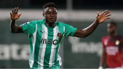 الصفقة مضروبة.. شوبير يفجر مفاجأة جديدة بشأن يعقوبو مهاجم الأهلي