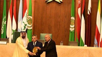 أسامة ربيع: قناة السويس تخطو نحو المستقبل باستراتيجية شاملة لتنويع مصادر الدخل