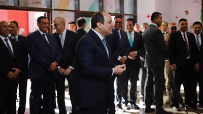 عاجل.. الرئيس السيسي يصل إلى قرية أم دومة بسوهاج