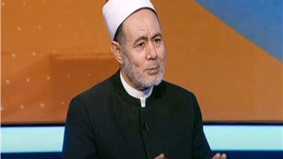 هل يجوز للمسلم التهنئة بعيد الميلاد المجيد؟.. الكيلاني يرد