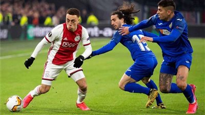 برشلونة يُعلن عن موعد وصول صفقته الجديدة إلى إسبانيا