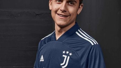 يوفنتوس يكشف عن موقف 