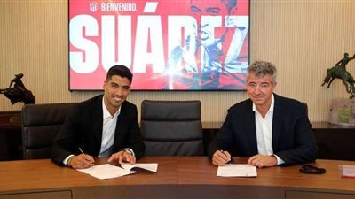 رسميًا.. أتلتيكو مدريد يعلن تعاقده مع سواريز