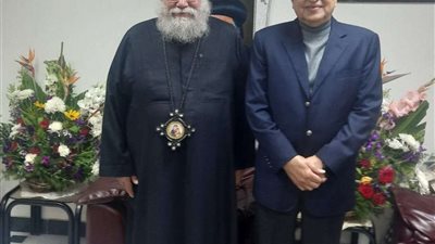 الفريق أسامة ربيع يقدم التهنئة للإخوة الأقباط بمناسبة عيد الميلاد المجيد