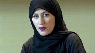 زوجة الشيخ طلال آل ثاني تفضح مسؤولين بقطر
