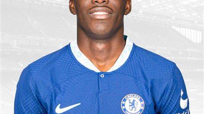 تشيلسي يعلن رسمًا تعاقده مع دافيد فوفانا