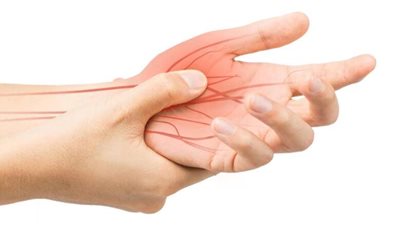 لو بتعاني آلام بأعصاب اليد.. أطعمة مثل السحر تقضي عليها