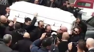 بدأت في جنازة صباح.. حكاية الرقص بالنعش أثناء تشييع الموتى