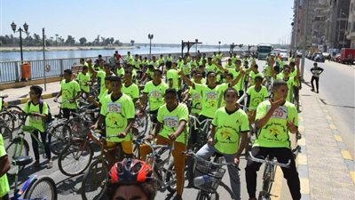 وزير الشباب يفتتح فعاليات ماراثون سباق الدراجات في سوهاج