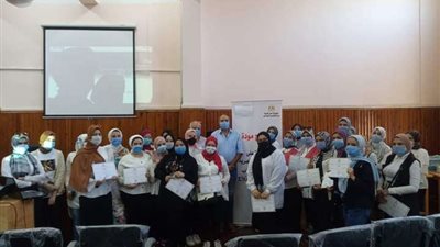 التضامن تواصل تأهيل الشباب المقبلين علي الزواج ببرنامج مودة