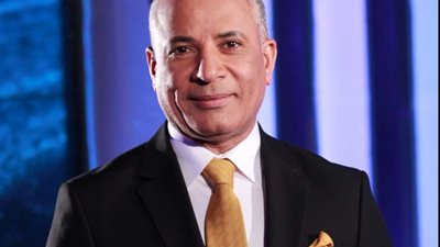 أحمد موسى: محدش يتكلم عن الغلابة وهو قاعد في قطر وتركيا.. فيديو