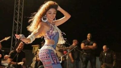 بإطلالة جذابة.. ميريام فارس تخطف الأنظار (صور)