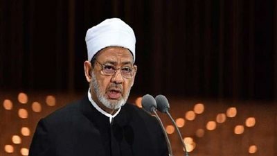 شيخ الأزهر يعزي الرئيس السنغالي في ضحايا الحادث المروري الأليم