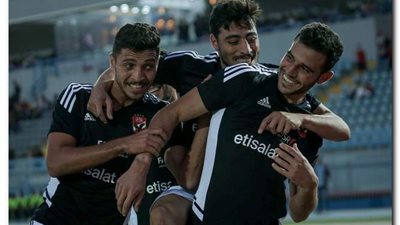 بسبب عدم حاجة الفريق لهم.. كولر يقرر رحيل ثنائي الأهلي في الأيام القادمة