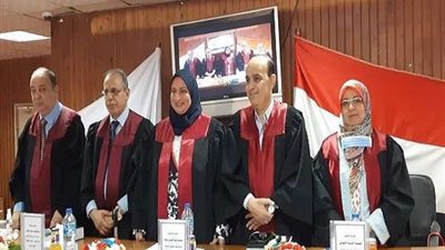 المخاطر الإجتماعية لجرائم المرأة وآثارها على الأبناء.. رسالة دكتوراة بجامعة المنصورة