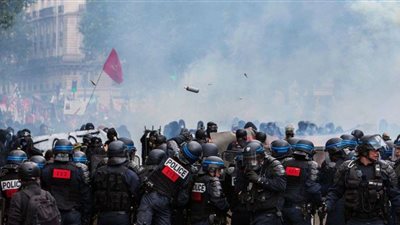 تفاصيل انفجار العاصمة الفرنسية باريس