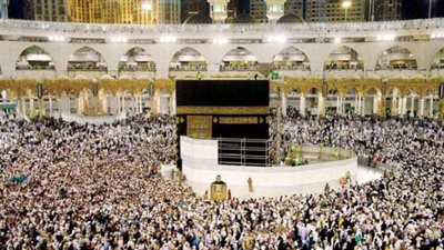 قرار جديد من السعودية بشأن العُمرة