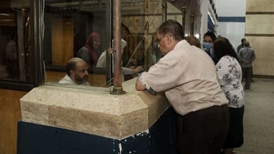 رئيس القومية للتأمين يتفقد منافذ صرف المعاشات