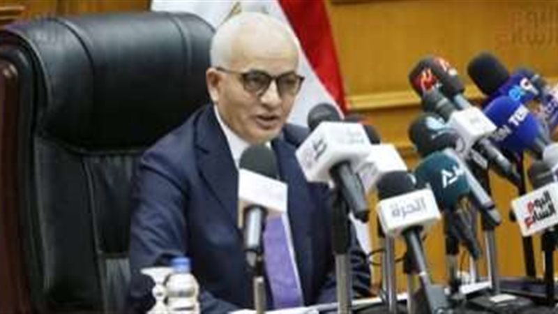 رضا حجازي وزير التربية