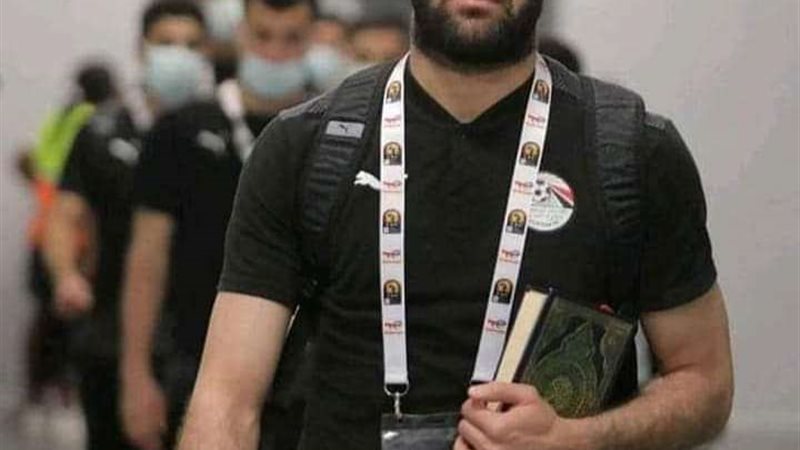 عمر كمال عبد الواحد