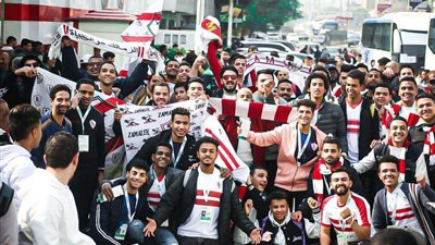 بالصور.. تحرك حافلة جماهير الزمالك إلى ستاد الإسكندرية لمؤازرة الفارس الأبيض