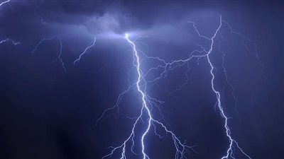 بلاش تصوير بالموبايل .. الأرصاد تحذر  المواطنين من التقلبات الجوية