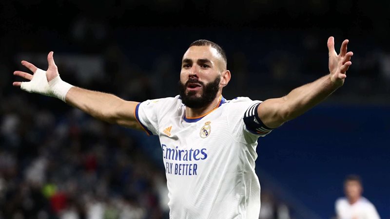 كريم بنزيما لاعب