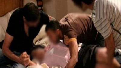 اغتصاب جماعي لـ فتاة يشعل أزمة بإحدى الدول