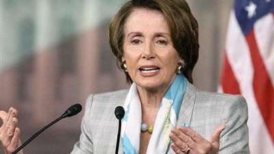 بيلوسي تحذر ترامب من 