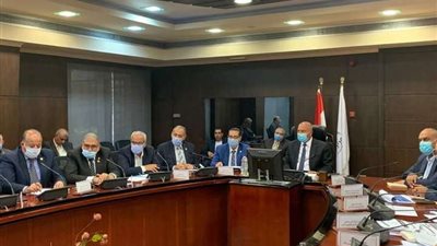 كامل الوزير: خطة زمنية محددة لنقل كافة المرافق