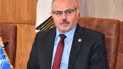 مندور: جامعة قناة السويس تشارك في مسابقة أفضل جامعة صديقة للبيئة