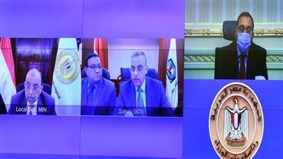 رئيس الوزراء يبحث المشروعات المتعثرة في سوهاج