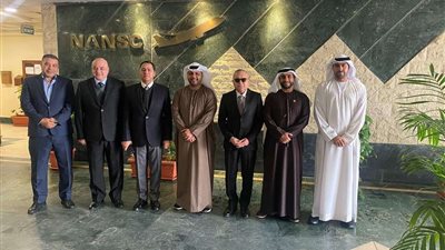 سلطة الطيران المدني الإماراتي تشيد بالمراقبة الجوية بقطاع الطيران المصري