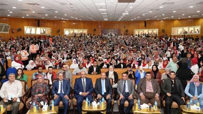 بدء فعاليات قافلة جامعة المنصورة جسور الخير 17 بالبحر الأحمر‎‎