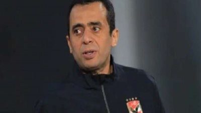 لافتة إنسانية من الخطيب ولاعبي الأهلي لدعم مصور النادي بعد تعرضه لجلطة (فيديو)