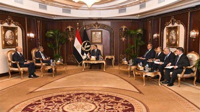 وزير الداخلية يستقبل أمين عام مجلس وزراء الداخلية العرب لبحث التحديات الأمنية الراهنة