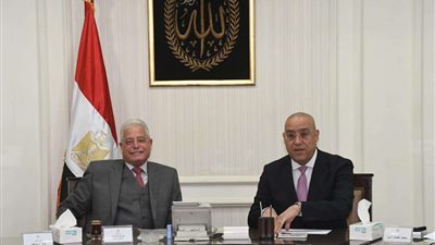 الجزار ومحافظ جنوب سيناء يتابعان المشروعات المشتركة بمجالات الإسكان ومياه الشرب