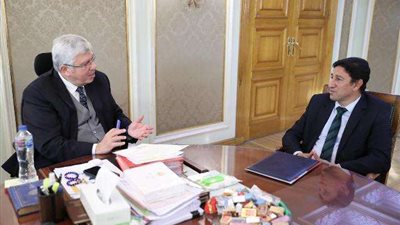 عاشور: الطب البيطري يلعب دورًا كبيرًا في المحافظة على الصحة والسلامة المجتمعية