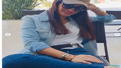 بالكاجول.. منة فضالي تخطف الأنظار في أحدث جلسة تصوير (صور)