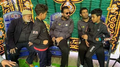 ميدو يحضر عزاء كبير مشجعين النادى الإسماعيلي