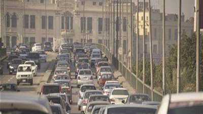 النشرة المرورية.. كثافات عالية تشهدها محاور القاهرة والجيزة