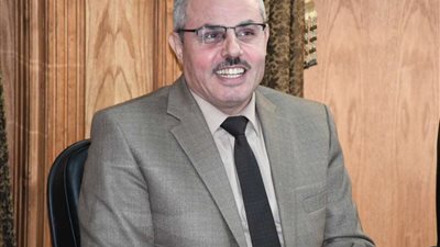 رئيس جامعة قناة السويس يوجه بالانتهاء من صيانة المدرجات استعدادًا للامتحانات