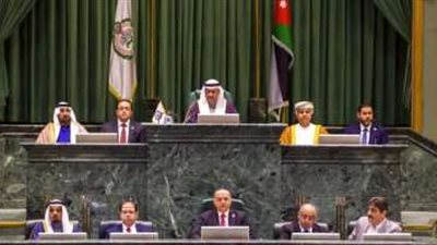 البرلمان العربي يشيد بنتائج القمة الثلاثية التي استضافتها مصر