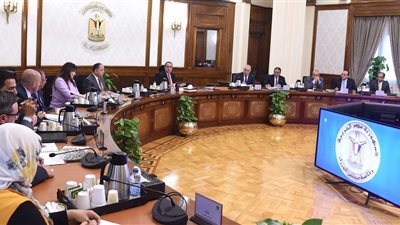 مدبولي يكشف قيمة إجراءات الإفراج عن بضائع بالموانئ في 4 أيام