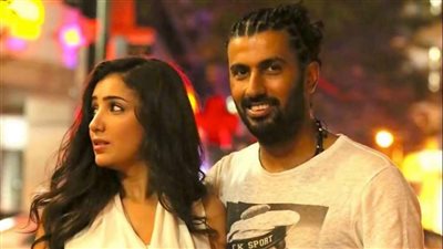 بهذه الطريقة.. محمد سامى احتفل بعيد ميلاد مي عمر