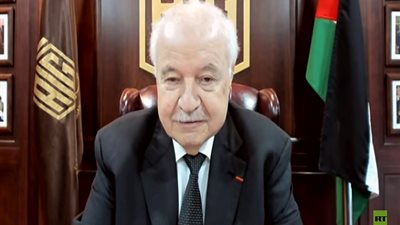 اقتصادي: مؤسس 