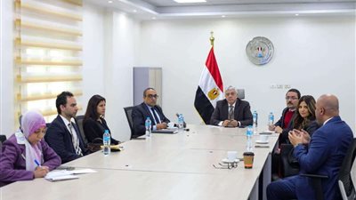 وزير التعليم العالي يبحث سبل دعم التعاون مع شركة مايكروسوفت