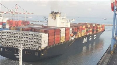 وصول أول سفينة إماراتية إلى ميناء في الكيان الصهيوني