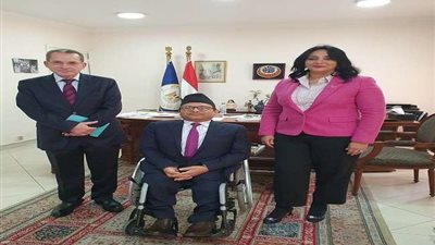 السياحة تبحث زيادة الحركة السياحية الوافدة من نيبال لمصر