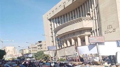أنباء عن وجود قنبلة بمحكمة شمال الجيزة.. ووصول خبير المفرقعات (فيديو وصور)